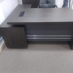 OFFICE DESK (L) 120CM X (W) 70CM WITH PEDESTRAL 3 DRAWERS